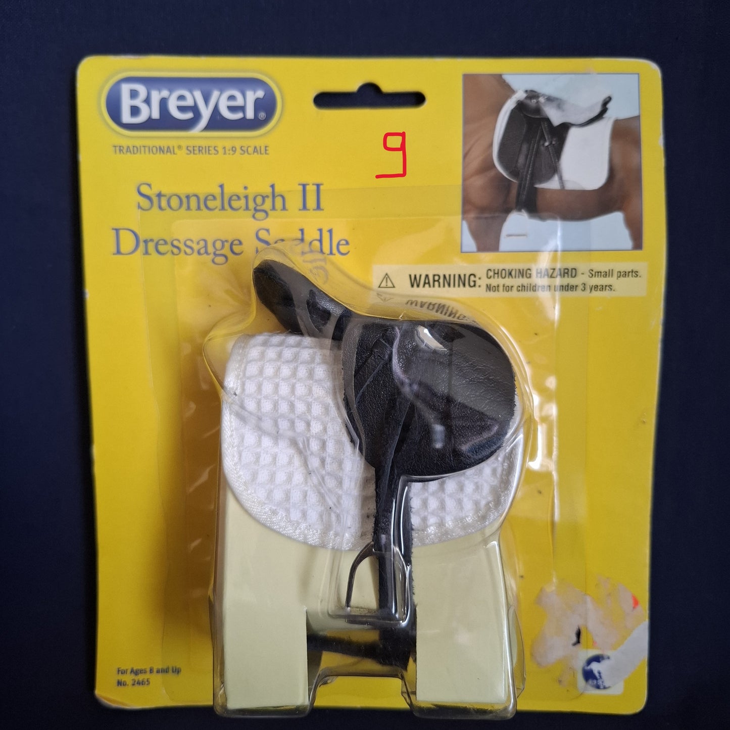 Breyer Traditionnel (1:9) 2465 - Selle de dressage Stoneleigh II (boîte abîmée)
