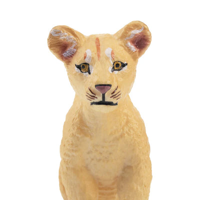 Toymany Löwenjunges, sitzend