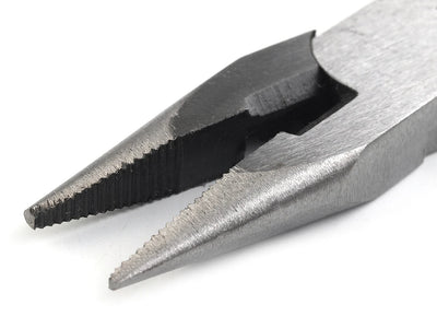 Pince coupante à dents