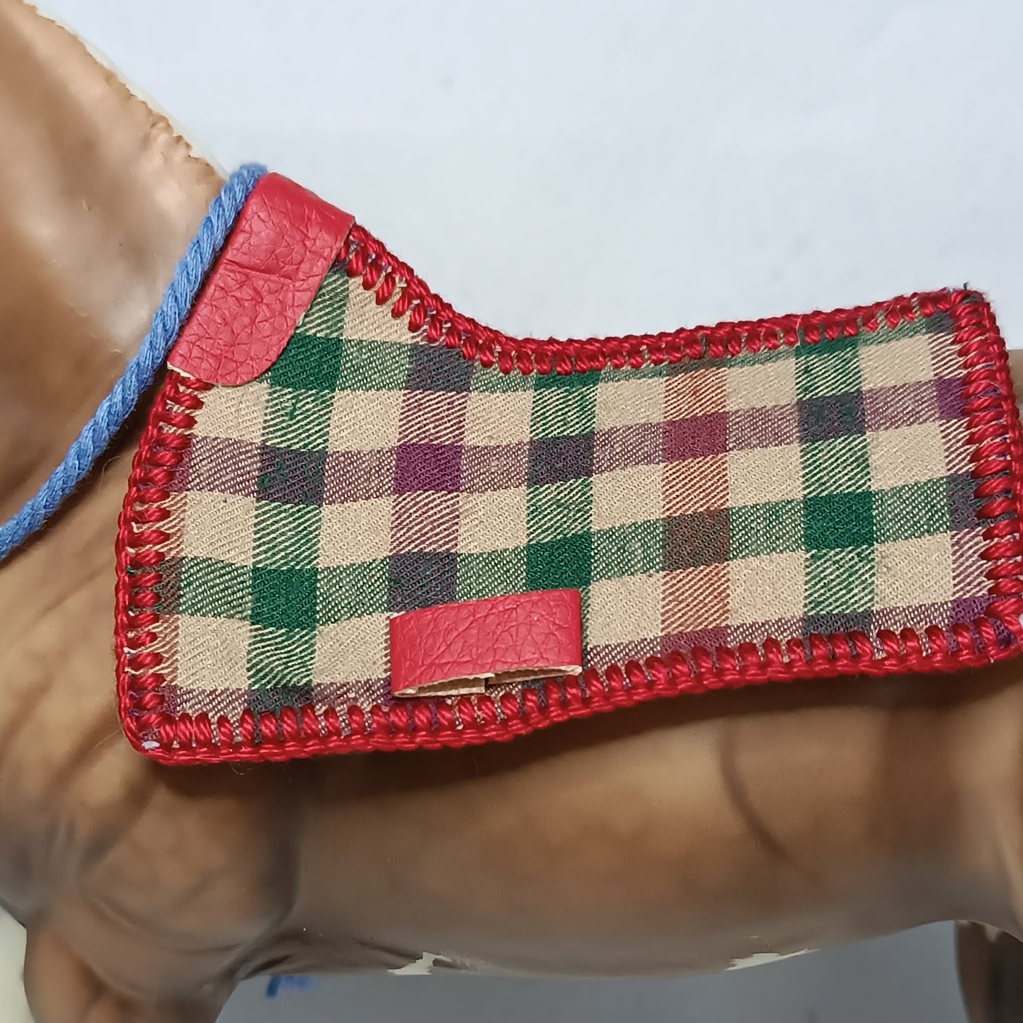 Tapis de selle western carreaux (1:9)