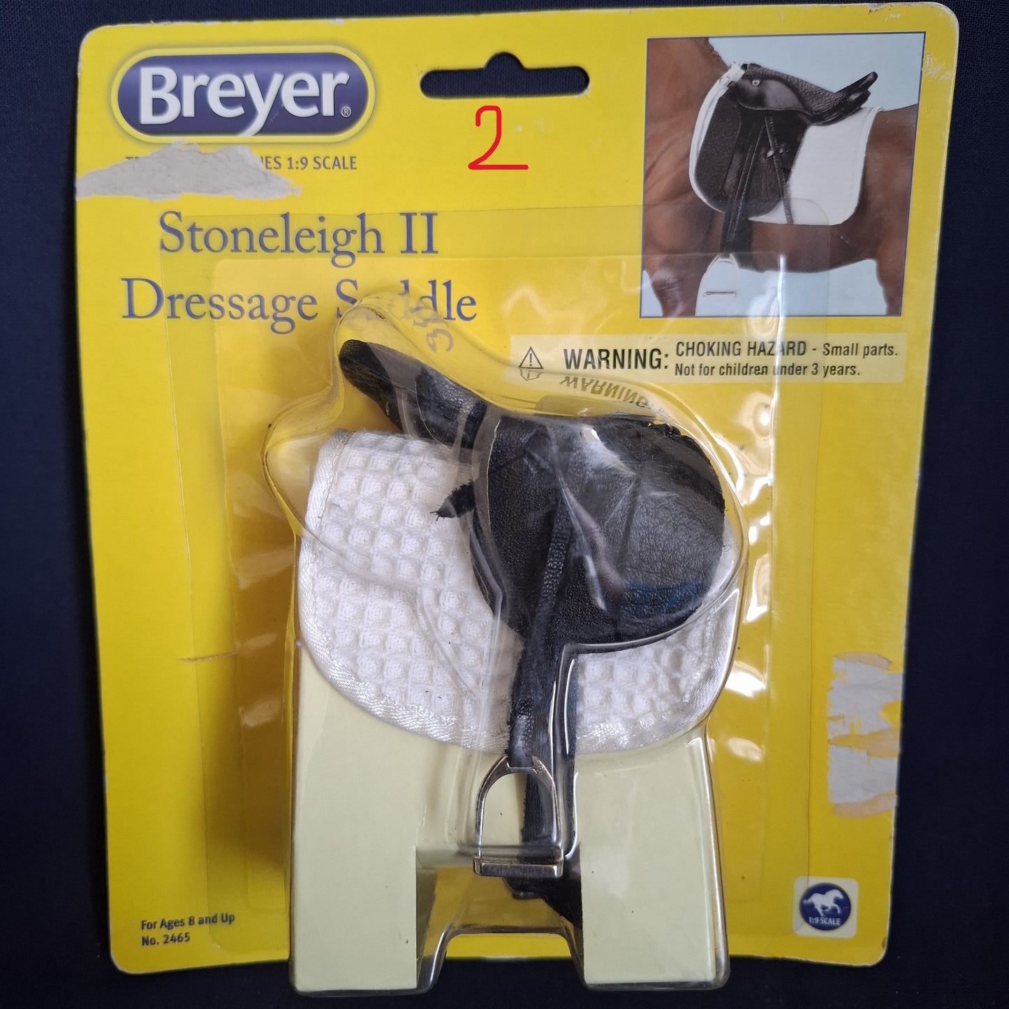 Breyer Traditionnel (1:9) 2465 -  Selle de dressage Stoneleigh II (boîte abîmée)