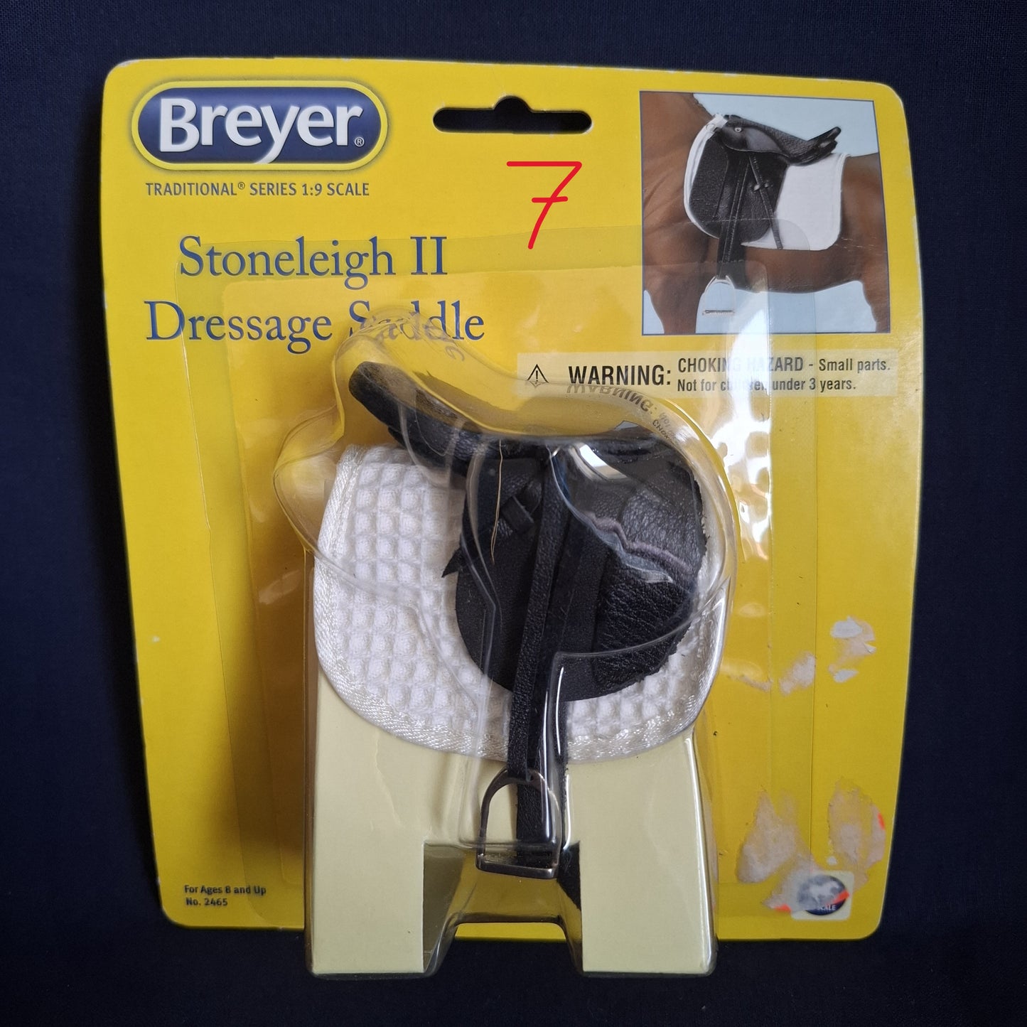 Breyer Traditionnel (1:9) 2465 -  Selle de dressage Stoneleigh II (boîte abîmée)