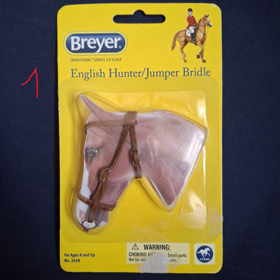 Breyer Traditionnel (1:9) 2458 - Bride de hunter/de saut (boîte abimée)
