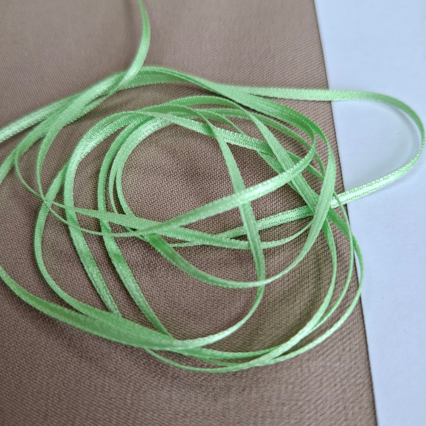 Ruban satin 1,5mm