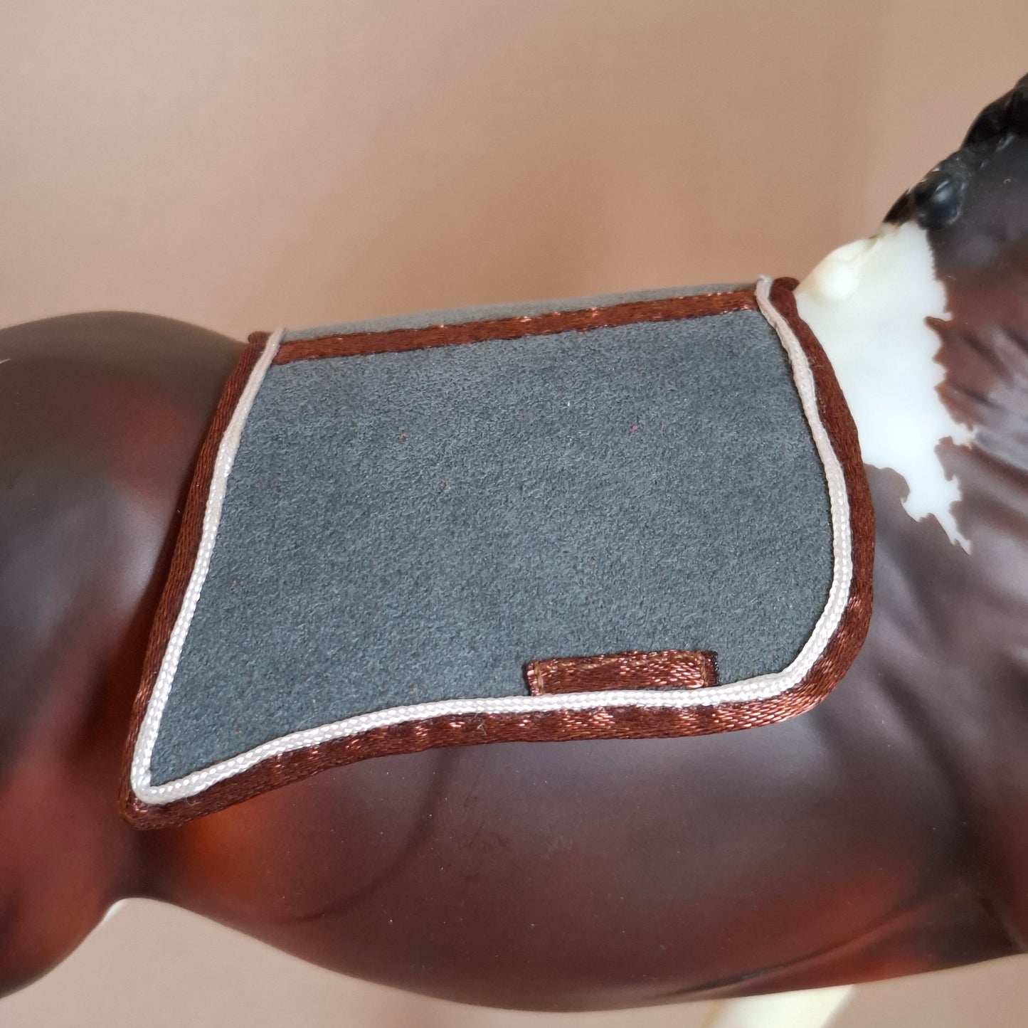 Tapis Baroque (1:9)