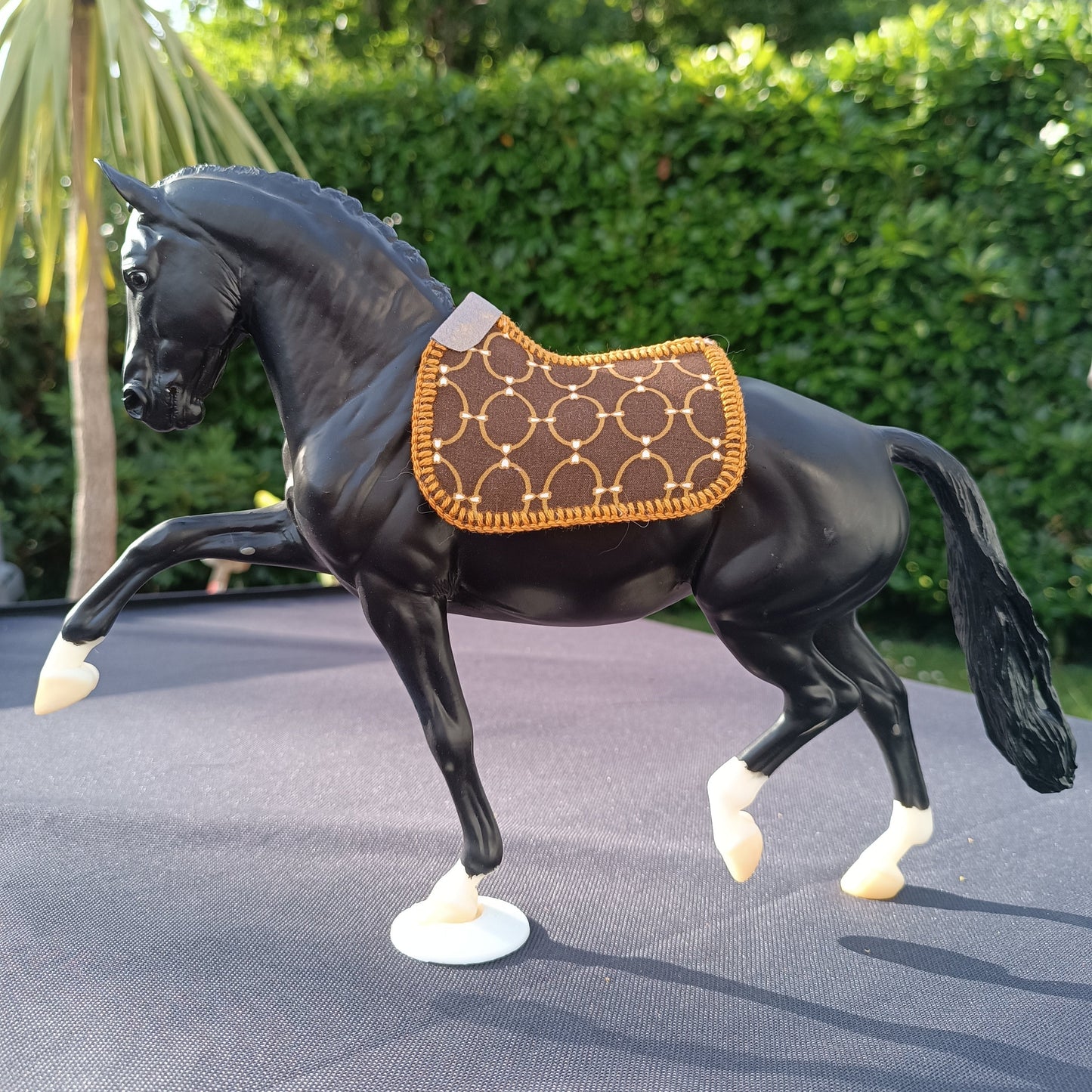 Tapis de selle classique (1:9)