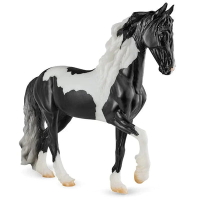 Breyer Traditionnel (1:9) 1865 - Battlefield Angel HP