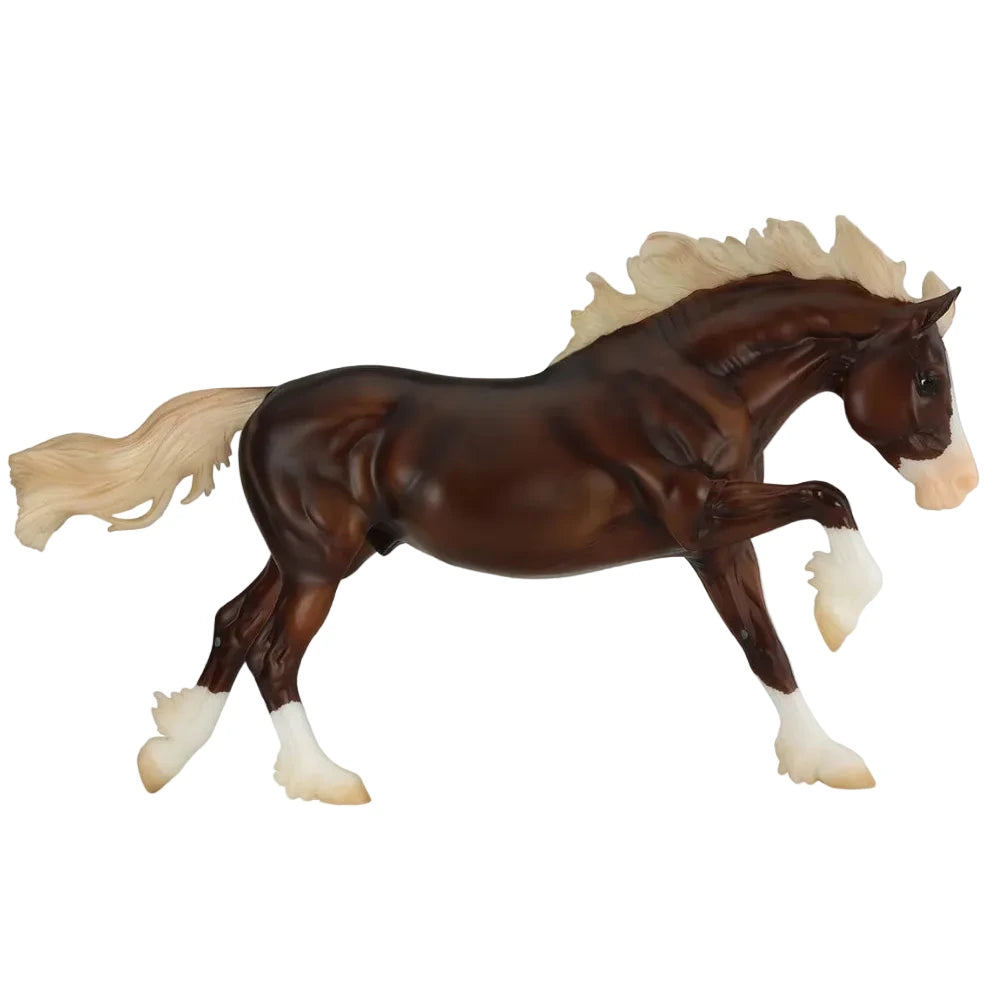 Breyer Traditional (1:9) 10289 - Surfer's Riptide Chincoteague Pony